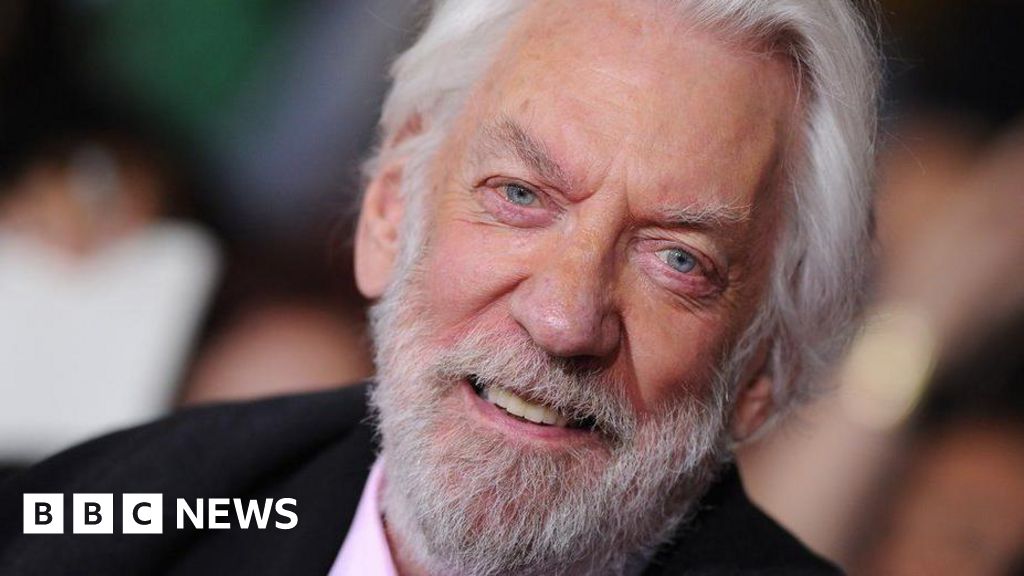 Legendary Actor Donald Sutherland Dead at 88: A Career Defined by Versatility and Grit